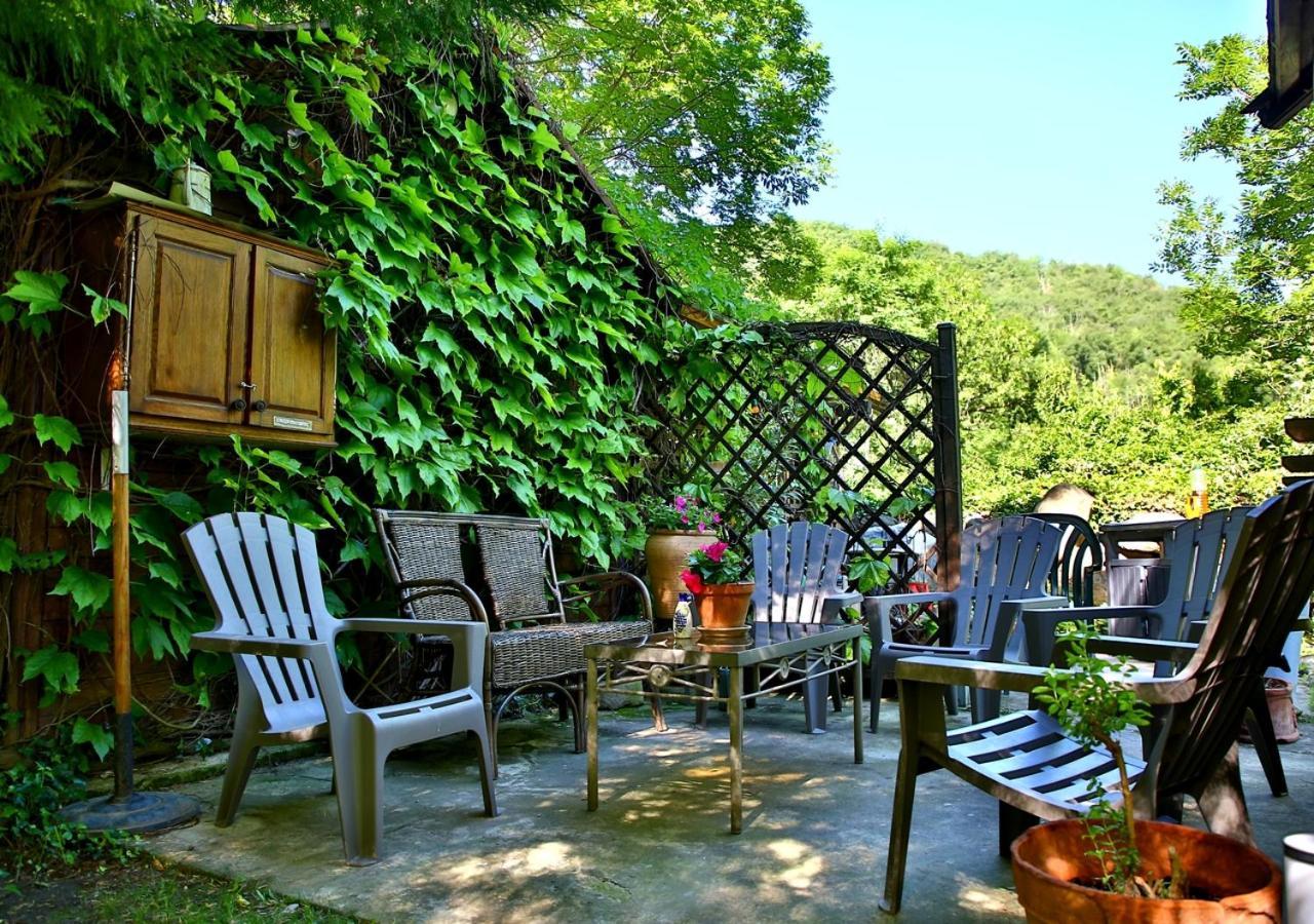 Beau Vallon - Gite Et Chambres D'Hotes Pyrenees-Mediterranee - Pays Catalan Sahorre Exterior photo